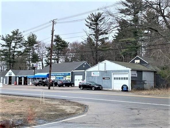 242 S Main St, Hopedale, MA 01747